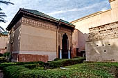 Marrakech - Medina meridionale, Tombe Saadiane, Qubba di Lalla Mas'uda - la loggia est.